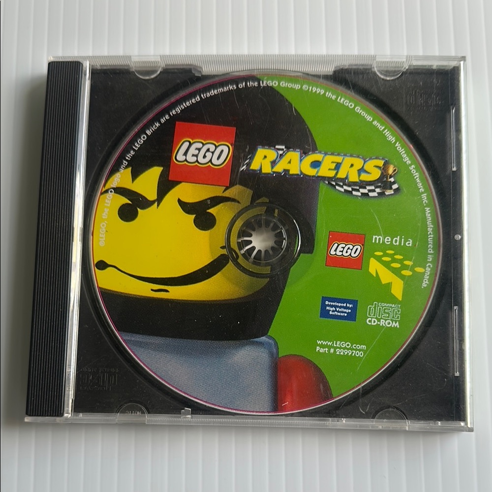 Pre-Owned LEGO Racers CD-ROM with Colorful Graphics